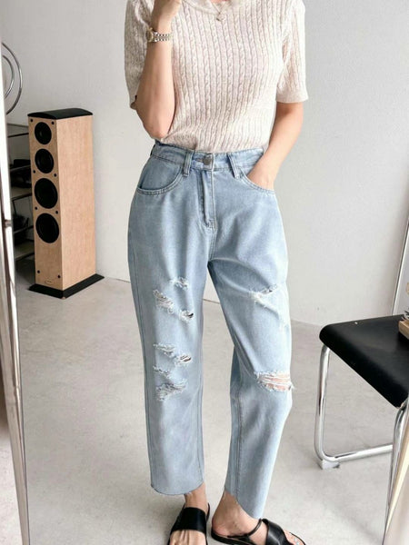 Summer Distressed Cropped length Jean