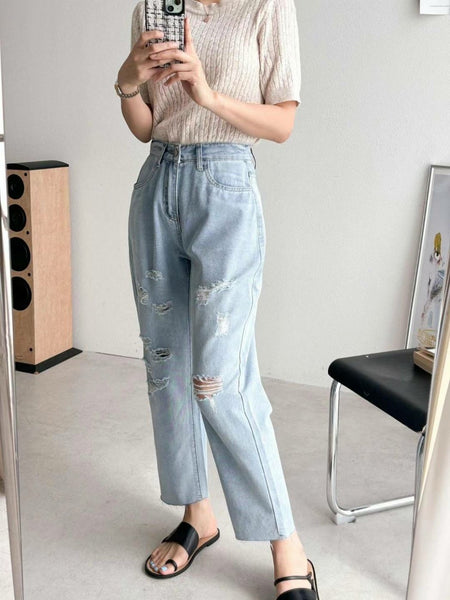 Summer Distressed Cropped length Jean