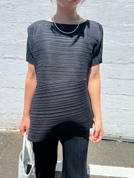 Unbalanced Pleated Top